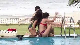 Super Hot Scene Bheega Badan Aur Pyasi Jawani